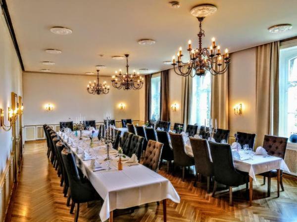 Burg Wassenberg Otel Dış mekan fotoğraf