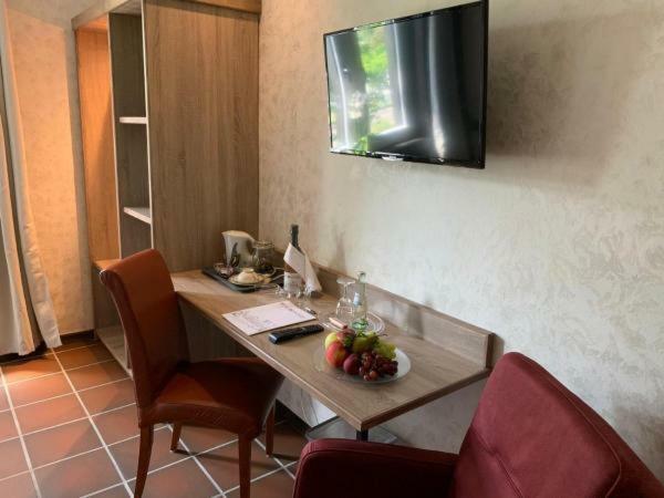 Burg Wassenberg Otel Dış mekan fotoğraf