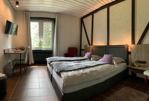 Burg Wassenberg Otel Dış mekan fotoğraf