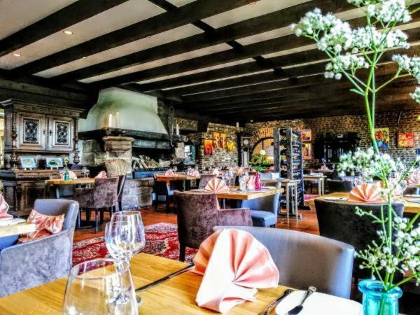 Burg Wassenberg Otel Dış mekan fotoğraf